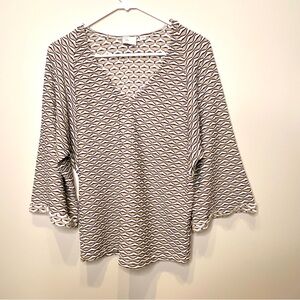 Anthropologie Patterned V-Neck Women's Top, Size M